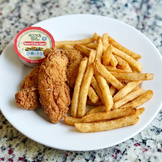Tenders & Fries (Kids).